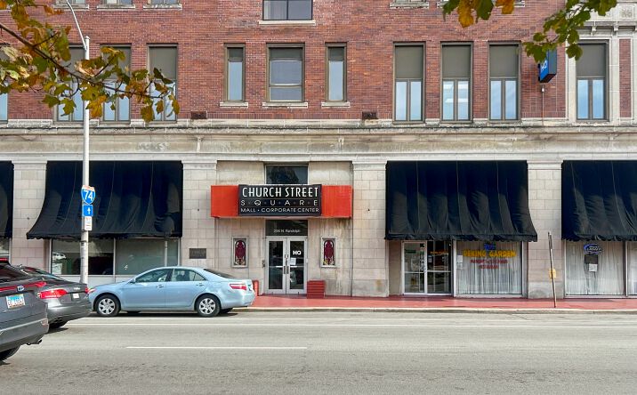 Pictures of Office property located at 206 N Randolph St, Champaign, IL 61820 for lease - image #1