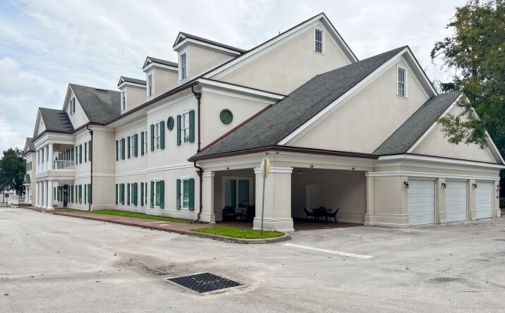 Pictures of Office property located at 235 N Westmonte Dr, 1rst & 2nd Floors, Altamonte Springs, FL 32714 for lease - image #1