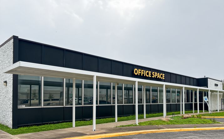 Pictures of Office property located at 1530 West Sam Houston Parkway North, Houston, TX 77043 for lease - image #1