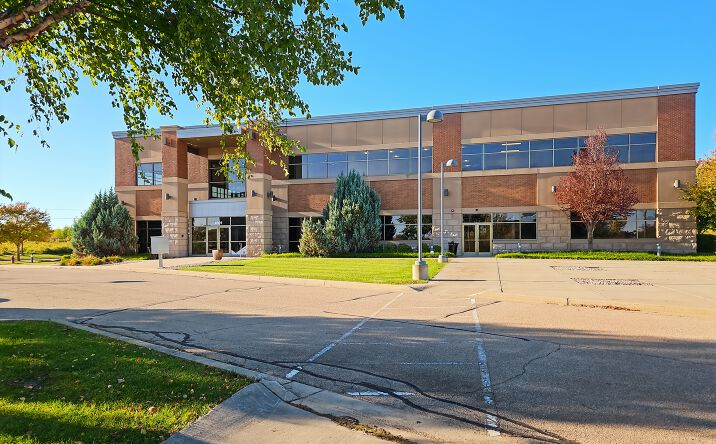 Pictures of Office property located at 4901 Eastpark Blvd., Suite 200, Madison, WI 53718 for lease - image #1