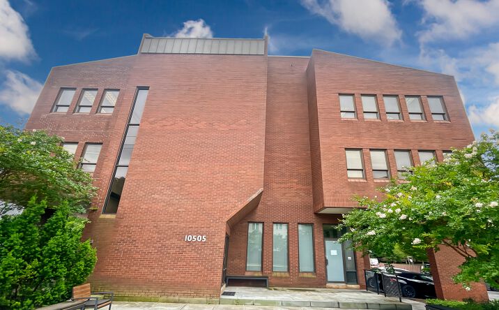 Pictures of Office property located at Judicial Dr, Fairfax, VA 22030 for lease - image #1