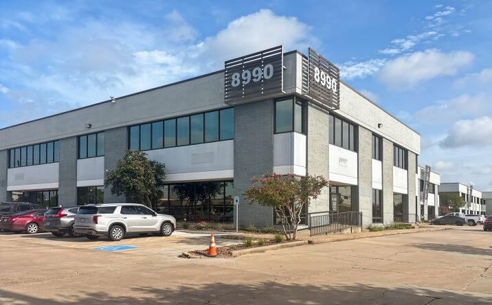 Pictures of Office property located at 8990 Kirby Dr, Houston, TX 77054 for lease - image #1
