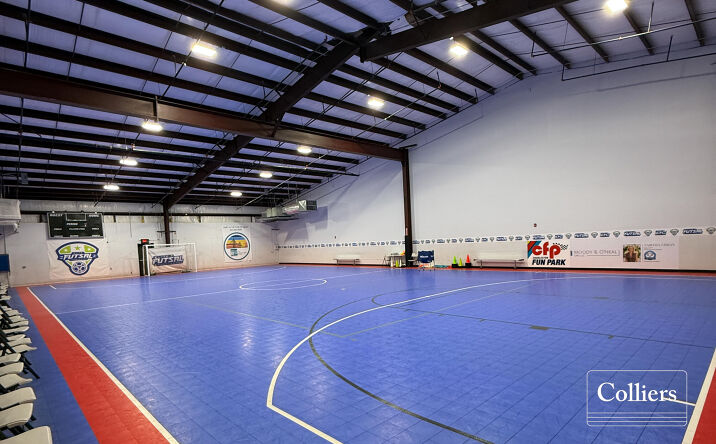 Pictures of Special Purpose property located at 547 Long Point Road, Mount Pleasant, SC 29464 for lease - image #1