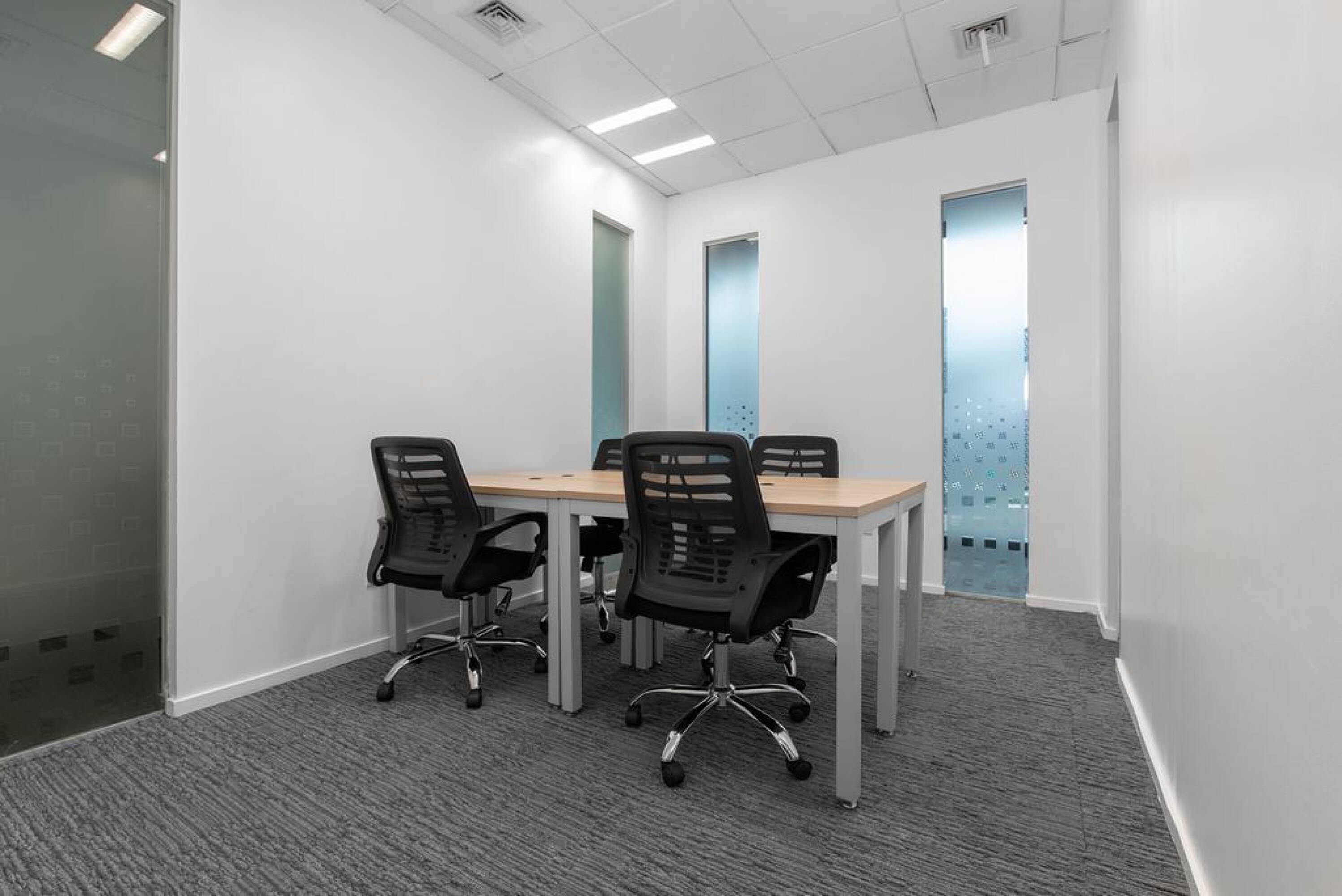3577048