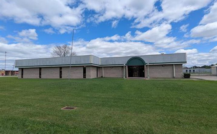 Pictures of Office, Industrial property located at 6095 COLLEGE ST, BEAUMONT, TX 77707 for lease - image #1