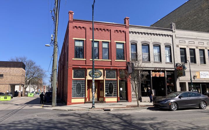 Pictures of Retail property located at 117 South Union Street, Traverse City, MI 49684 for lease - image #1