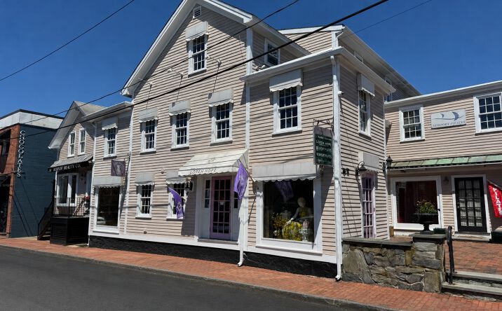 Pictures of Office, Special Purpose property located at 86 William Street, Newport, RI 02840 for lease - image #1