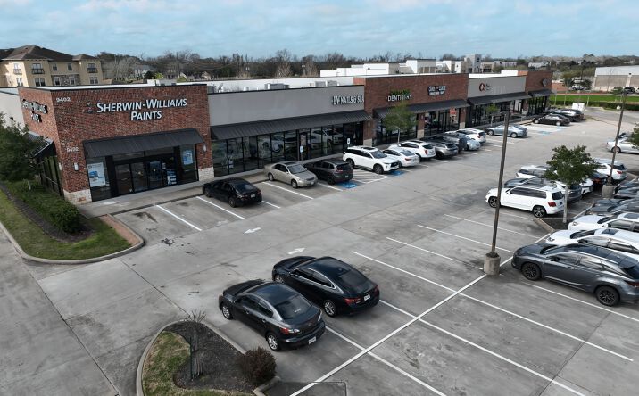 Pictures of Retail, Restaurant property located at 9402 Highway 6, Missouri City, TX 77459 for lease - image #1