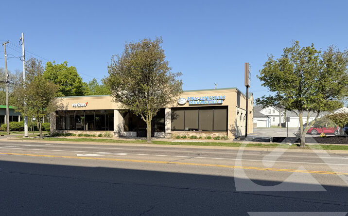 Pictures of Retail property located at 530 S. Monroe Street, Unit 534, Monroe, MI 48161 for lease - image #1