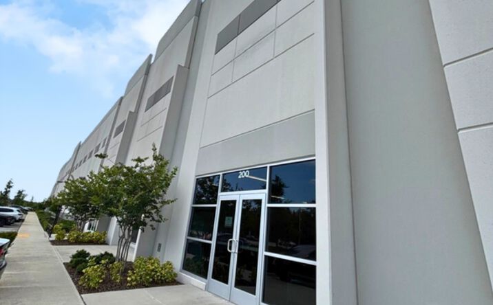 Pictures of Industrial property located at 11706 Landstar Blvd, Orlando, FL 32824 for lease - image #1