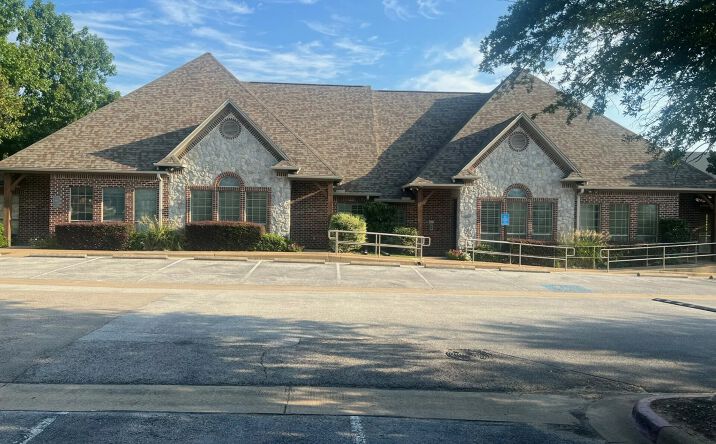 Pictures of Office property located at 3650 Old Bullard Rd, Tyler, TX 75701 for lease - image #1