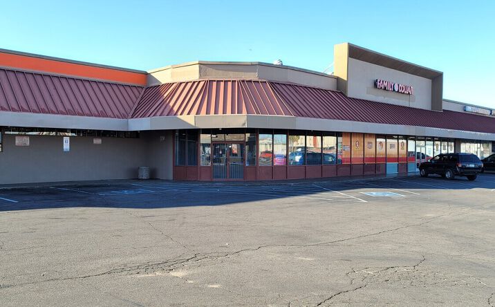 Pictures of Retail property located at 4824 N 27TH AVE, PHOENIX, AZ 85017 for lease - image #1
