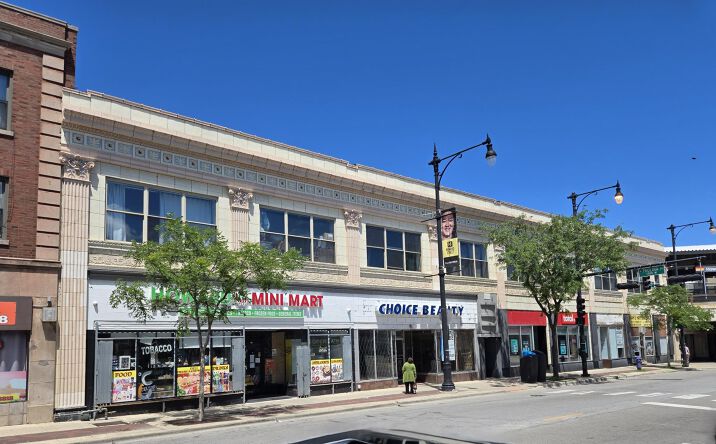 Pictures of Retail, Office property located at 309-323 Howard St, Evanston, IL 60202 for lease - image #1