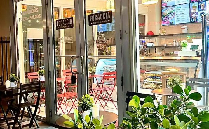 Pictures of Restaurant property located at 222 71st Street, Miami Beach, FL 33141 for lease - image #1