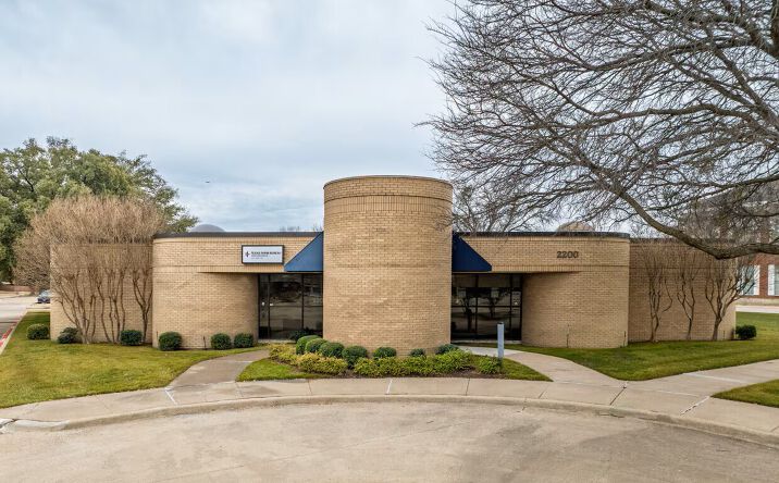 Pictures of Office property located at 2200-2202 W Spring Creek Pky, Plano, TX 75023 for lease - image #1