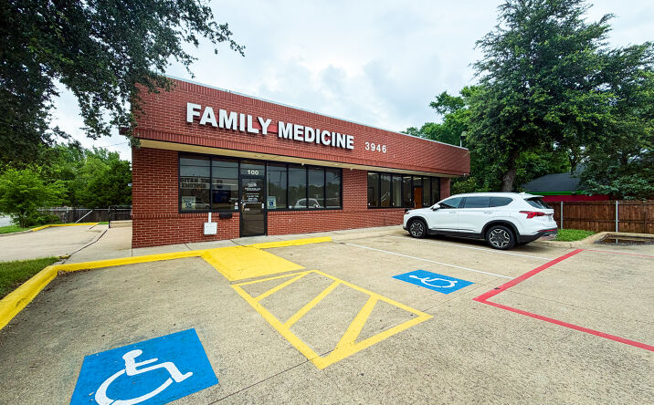 Pictures of Office, Special Purpose property located at 3946 Buckner Boulevard, Dallas, TX 75227 for lease - image #1