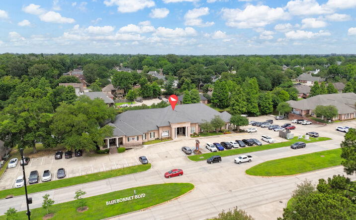 Pictures of Office property located at 8680 Bluebonnet Boulevard, Baton Rouge, LA 70810 for lease - image #1