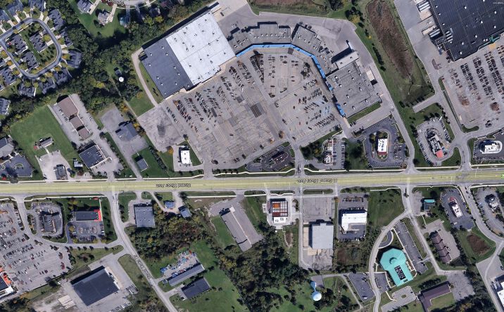 Pictures of Retail property located at 3600 E Grand River Ave, Howell, MI 48843 for lease - image #1