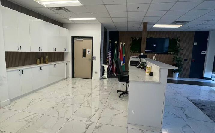 Pictures of Retail, Office, Industrial property located at 7075 Kingspointe Parkway, Orlando, FL 32819 for lease - image #1