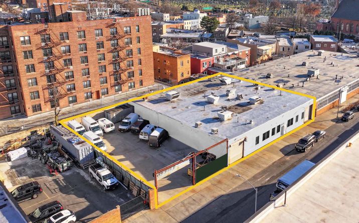 Pictures of Industrial property located at 4855 36th St, long island, NY 11101 for lease - image #1