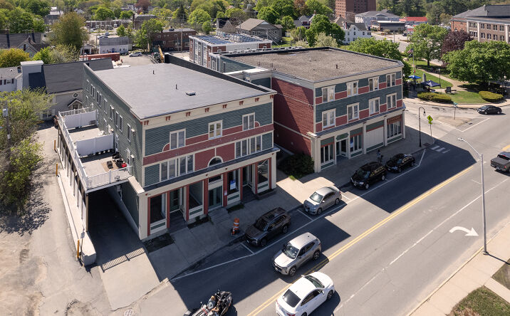 Pictures of Retail, Office property located at 15 Washington St, Sanford, ME 04073 for lease - image #1