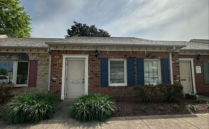 Pictures of Office property located at 1453 Kempsville Rd, Virginia Beach, VA 23464 for lease - image #1