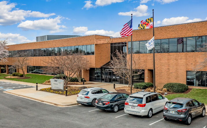 Pictures of Office property located at 910 Clopper Road, Gaithersburg, MD 20878 for lease - image #1