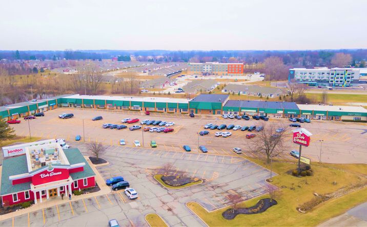 Pictures of Retail, Office property located at 3171 East Center Street, Warsaw, IN 46582 for lease - image #1