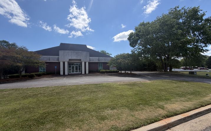 Pictures of Retail, Office property located at 2900 ATLANTA HWY, ATHENS, GA 30606-6976 for lease - image #1