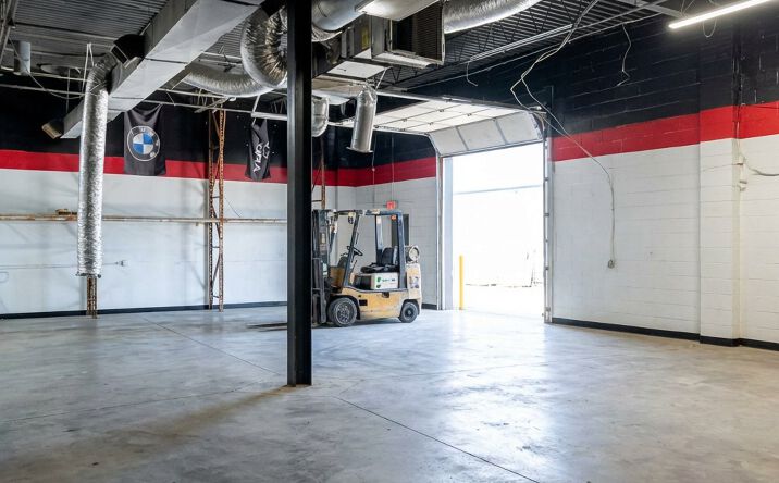 Pictures of Industrial property located at 194 - 204 N. Fehr Way, Bay Shore, NY 11706 for lease - image #1