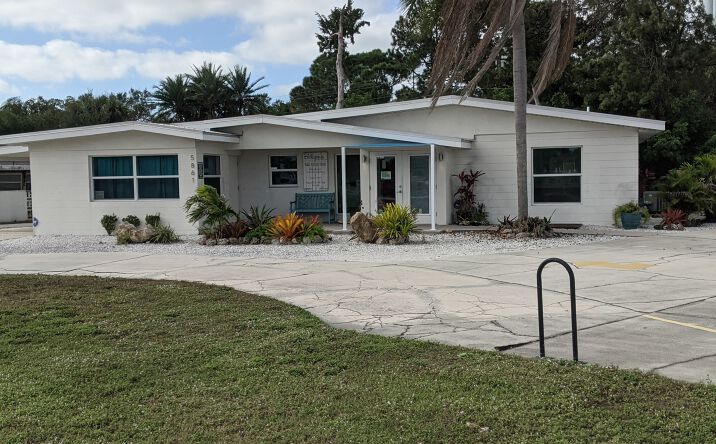 Pictures of Office property located at 5861 CORTEZ RD W, BRADENTON, FL 34210-2704 for lease - image #1