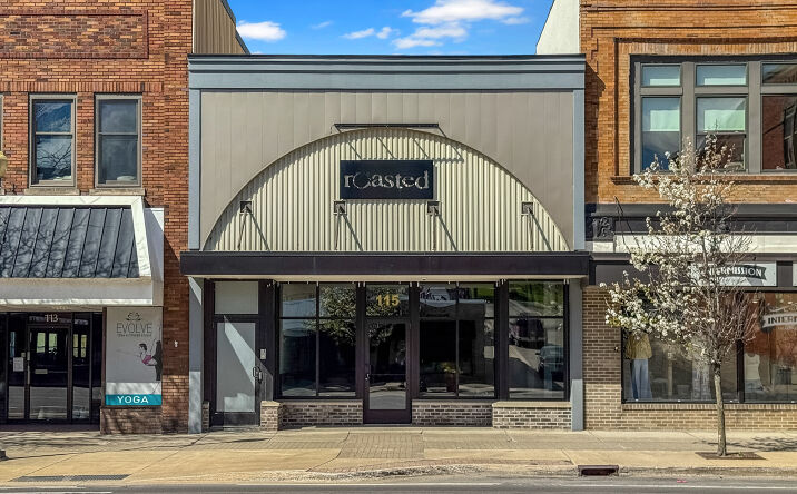 Pictures of Retail property located at 115 N MITCHELL ST, CADILLAC, MI 49601-1832 for lease - image #1