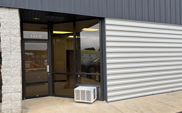 Pictures of Office, Industrial property located at 143 East State Highway CC, Nixa, MO 65714 for lease - image #1