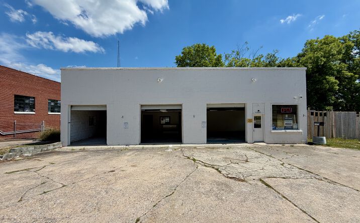Pictures of Retail, Restaurant, Special Purpose property located at 12471 Veterans Memorial Highway, Douglasville, GA 30134 for lease - image #1
