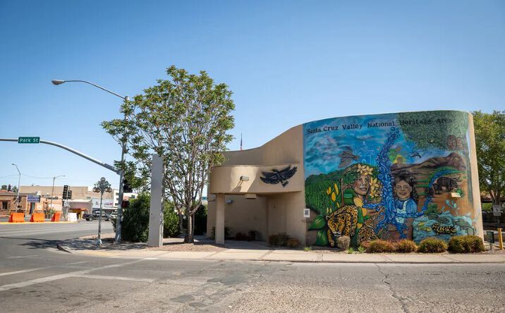Pictures of Retail property located at 112 N Grand Ave, Nogales, AZ 85621 for lease - image #1