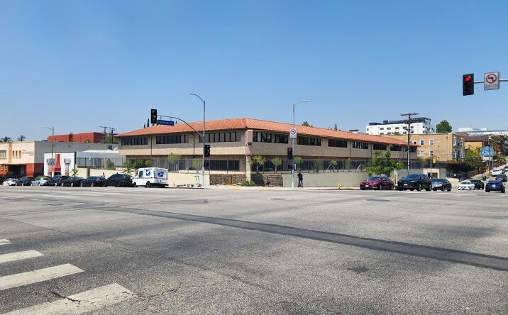 Pictures of Office property located at 2105 Beverly Blvd #105, Los Angeles, CA 90057 for lease - image #1