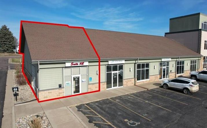 Pictures of Office property located at 1101 Broadway Avenue, Yankton, SD 57078 for lease - image #1