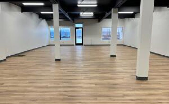 Pictures of Retail, Office property located at 991 S Hermon Rd, Wasilla, AK 99654 for lease - image #1