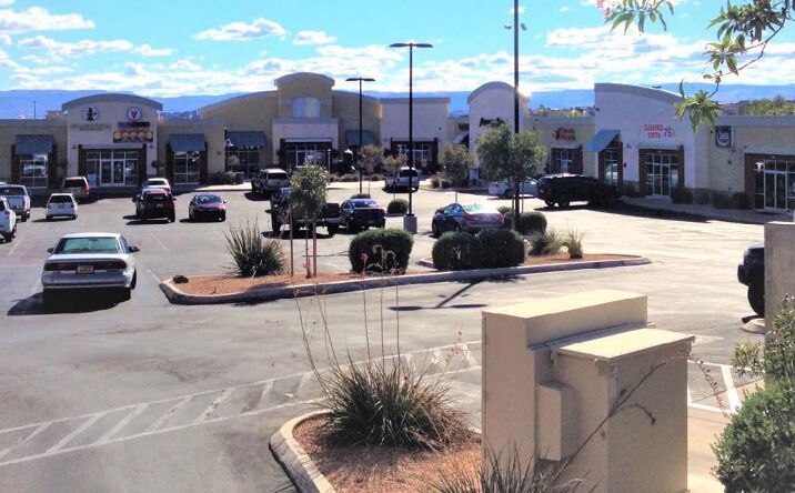 Pictures of Retail property located at 2376 Red Cliffs Dr, St. George, UT 84790 for lease - image #1