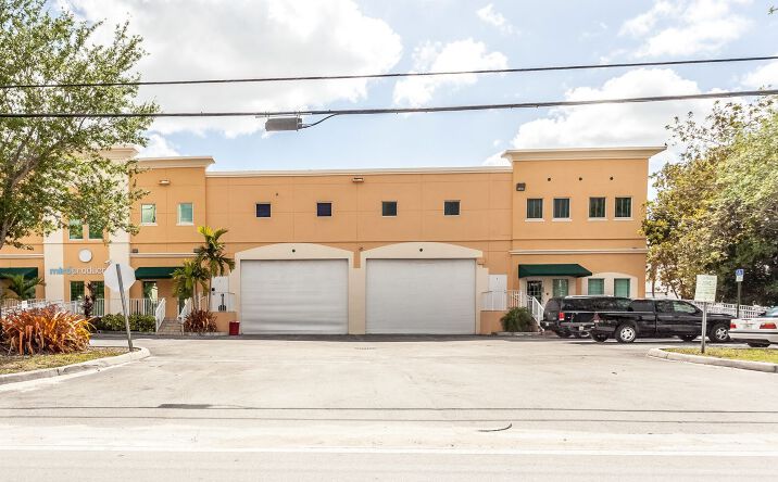 Pictures of Industrial property located at 3705 NW 115th Avenue, Suite 5, Doral, FL 33178 for lease - image #1