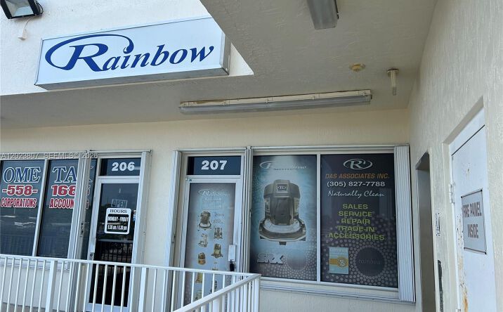 Pictures of Office, Retail property located at 5580 W 16th Ave # 207, Hialeah, FL 33012 for lease - image #1