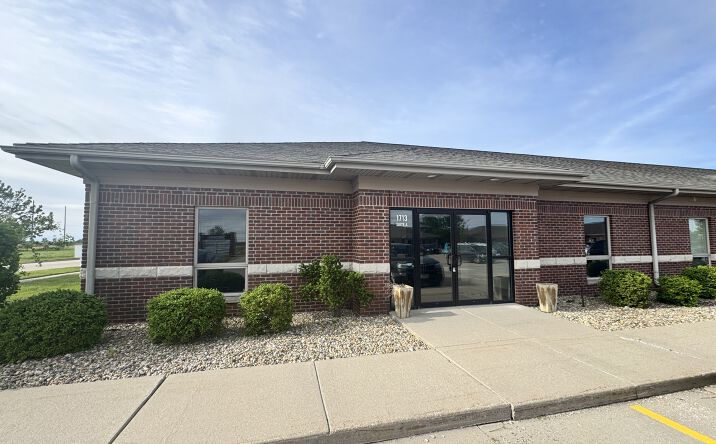 Pictures of Retail, Office property located at 1713 TULLAMORE AVE, BLOOMINGTON, IL 61704 for lease - image #1