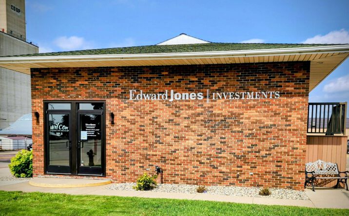 Pictures of Office property located at 101 Seventh Street South, Saint James, MN 56081 for lease - image #1