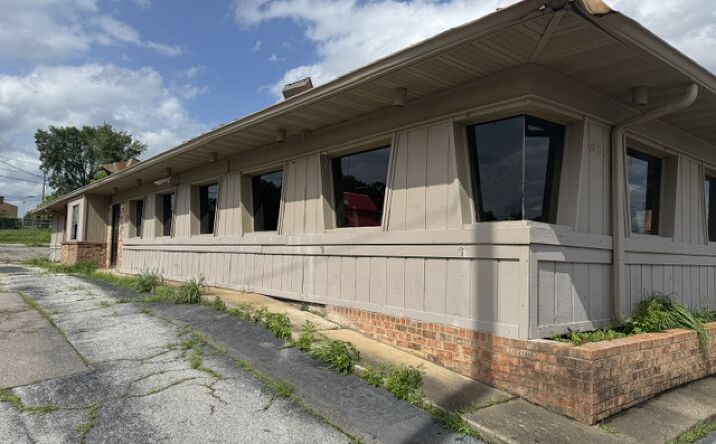 Pictures of Retail, Restaurant, Special Purpose property located at 829 EIGHTH ST N, BESSEMER, AL 35020 for lease - image #1