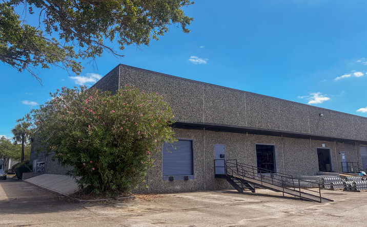 Pictures of Industrial, Special Purpose property located at 1057 Ellis Road North, Jacksonville, FL 32254 for lease - image #1