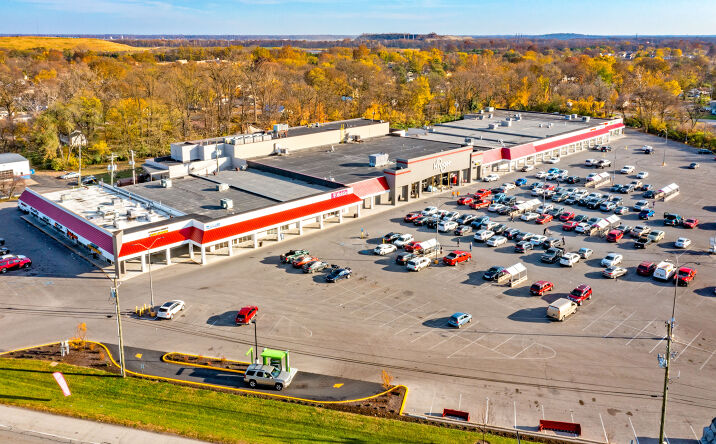 Pictures of Retail property located at 3385 Kentucky Ave, Indianapolis, IN 46221 for lease - image #1