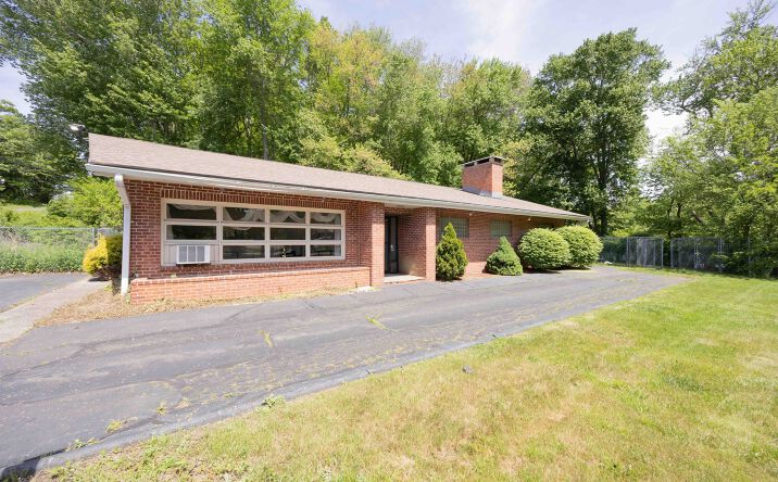 Pictures of Retail, Office, Special Purpose property located at 46 North Main Street, Branford, CT 06405 for lease - image #1