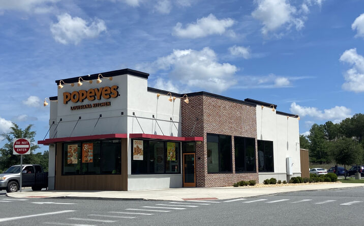 Pictures of Restaurant, Special Purpose property located at 15655 Northwest US Highway 441, Alachua, FL 32615 for lease - image #1