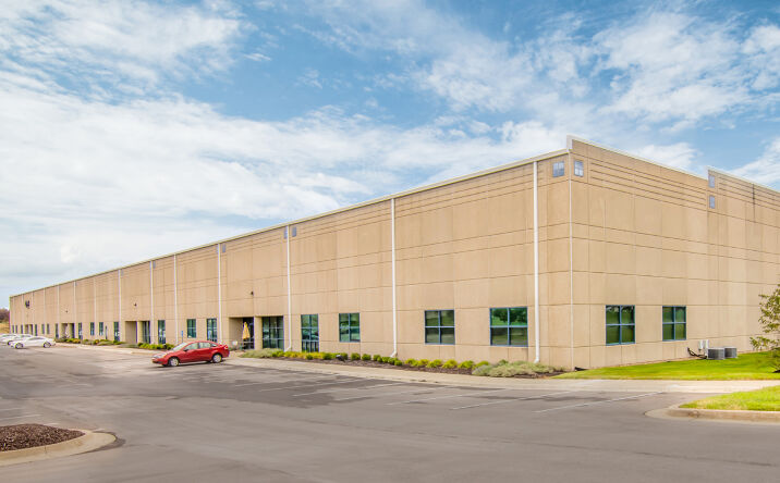 Pictures of Industrial property located at 8500-8540 Hedge Lane Ter., Shawnee, KS 66227 for lease - image #1