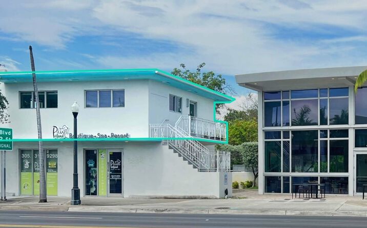 Pictures of Office property located at 6318 Biscayne Blvd, Miami, FL 33137 for lease - image #1